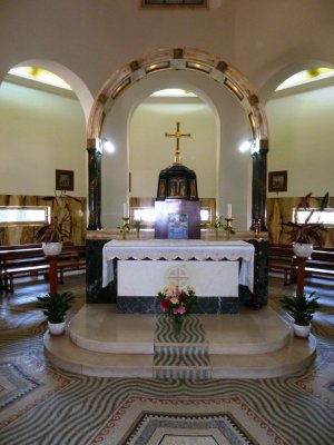  Inside the Church of the Beatitudes