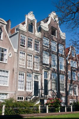 Begijnhof courtyard view