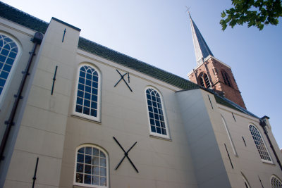 Begijnhof courtyard church