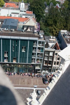 The line for the Anne Frank House