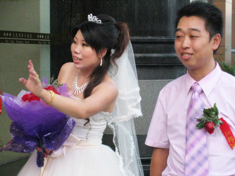 Bride in White, Jingdezhen, 2010