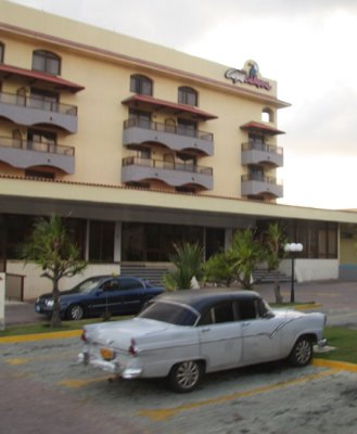 Copa Cabana, 1st Hotel
