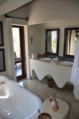 20120430122438Madikwe00200.jpg