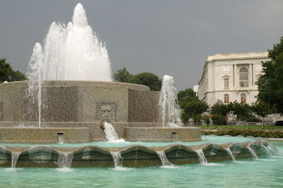 Capitol Fountain 18776