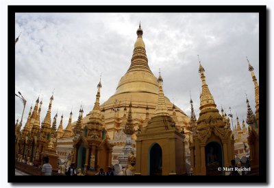 Shwedagon Pagoda, Yangon, Myanmar.jpg