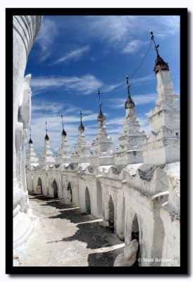 Whitewashed Stupa, Mingun, Myanmar.jpg