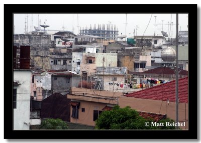 Antenas, Drying Clothes and Mosques, Medan, Indonesia.jpg