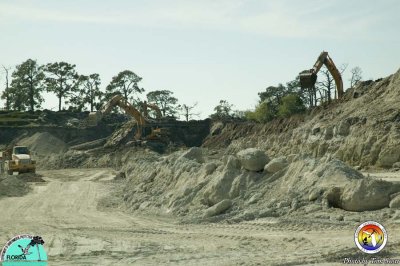 Dickerson Indrio Pit overburden removal.jpg
