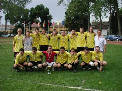 Somogyvar FC U18 ezstrmesek (segundo lugar U18)