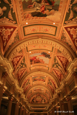 Hallway of the Venetian 3529