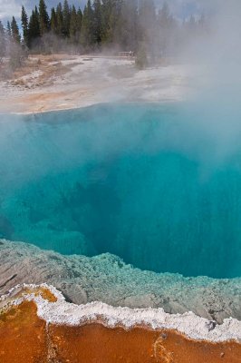 Black Pool - West Thumb Geyser Basin, YNP