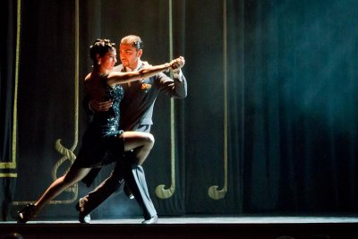 The Tango (4)