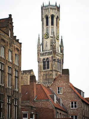 Canal Trip Through Bruges (4)