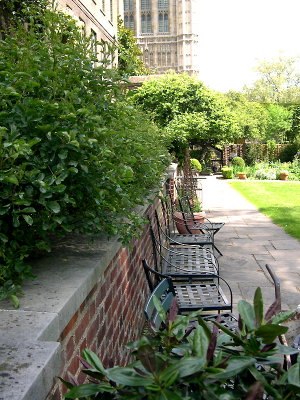Westminster abbey gardens