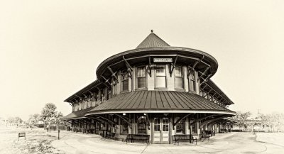 Historic Hamlet train station.