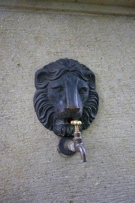 Detail
