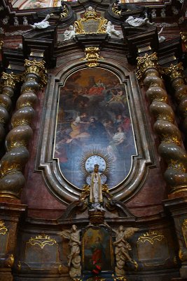 Collegiate Parish Church of St. Stanislaus - Interior