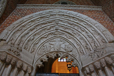 Elements of architecture over Gniezno Doors
