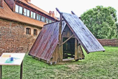 Protective shed