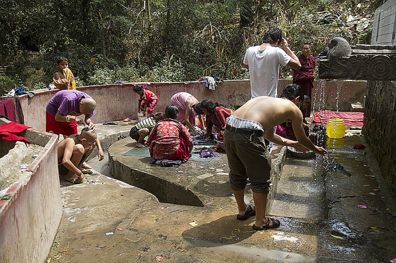 Shower on the road Kathmandu Pokhara