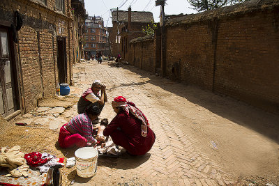 Baby bath town street Pharming