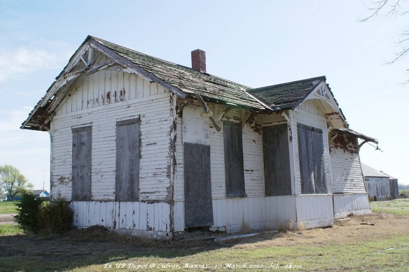 Ex- UP Depot  Culver KS 001.jpg