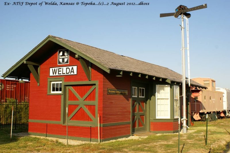Ex ATSF Depot of Welda KS 001.jpg