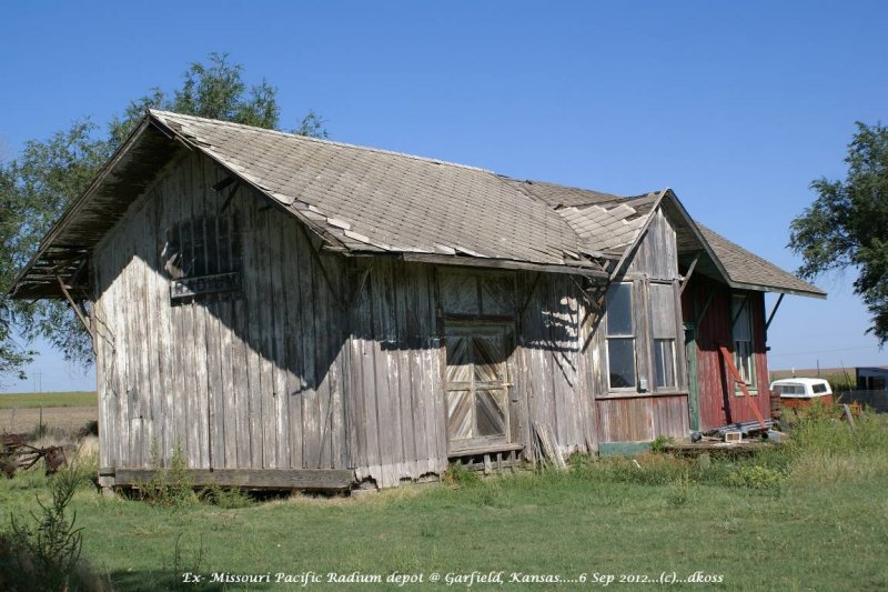 Ex-MP Radium depot 001.jpg