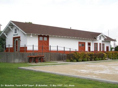 Ex- ATSF Muleshoe, Texas Depot 
