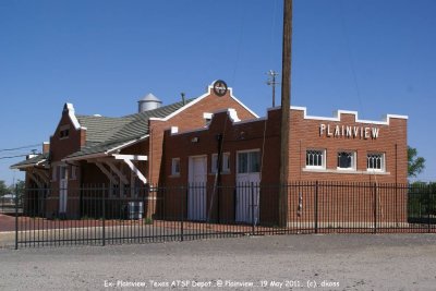 Ex-ATSF Plainview, Texas depot
