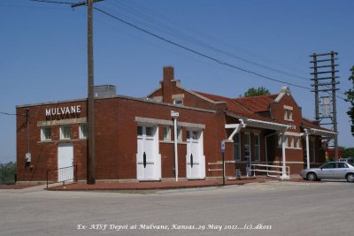 Ex- ATSF Mulvane KS depot 001.jpg