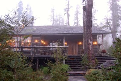 Alerce Mountain Lodge, Puerto Montt