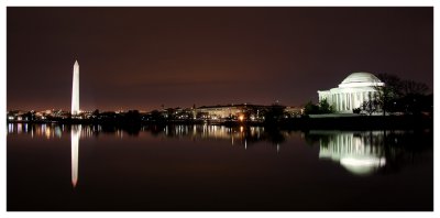The monument and Jefferson Memorial