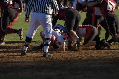 stg_football05_0406.jpg