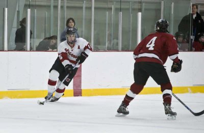 stg-hockey08-groton-85.jpg