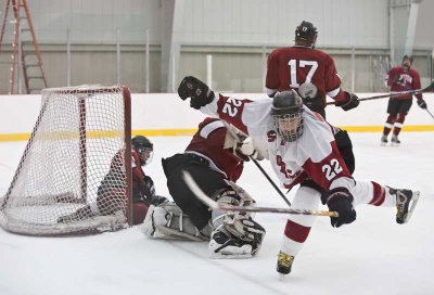 stg-hockey08-groton-104.jpg