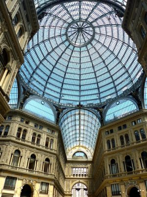 177 Galleria Umberto I Napoli.jpg