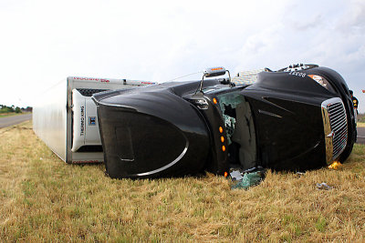 CR England truck roll over  05/29/2012
