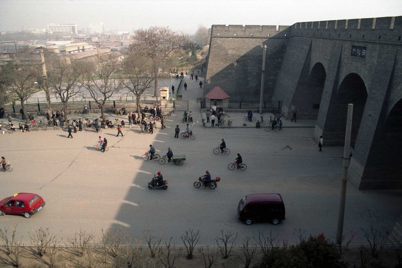 The gate of Xian 西安