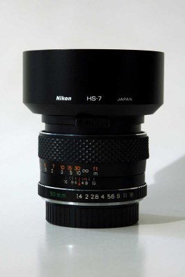 Nikon HS-7