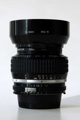 Nikon HS-9