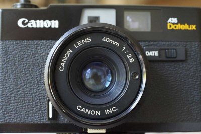 Canon 40mm F2.8