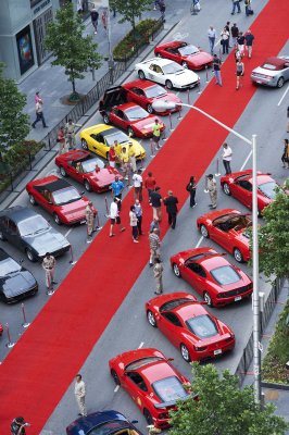Red cars & carpet @f4 D700