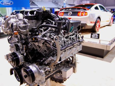 2011 Boss 302 engine
