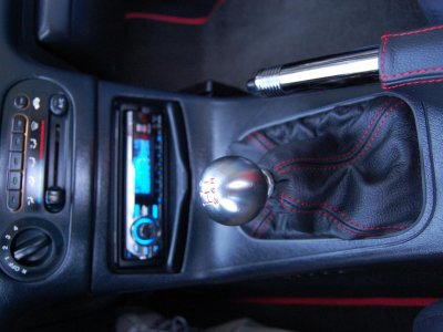 94 Honda Del Sol Si VTEC leather boots, metal knobs Sony iPod audio