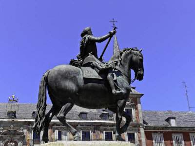 Statue of King Felipe III