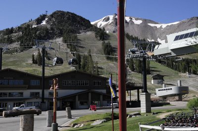 Mammoth Lakes Resort.JPG