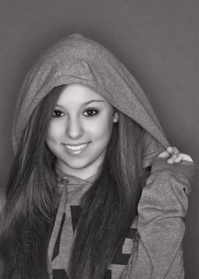 20120129 Brooke 079 Glamour BW.jpg