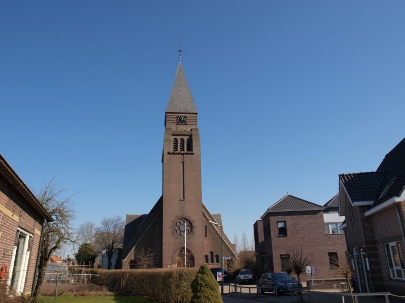 Cabauw, RK h Jacobus 13, 2011.jpg