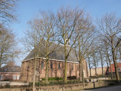 Hei- en Boeicop, NH kerk 18, 2011.jpg